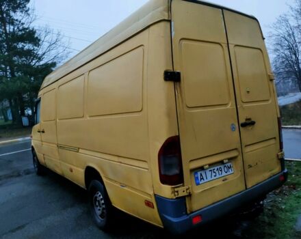 Желтый Мерседес Sprinter, объемом двигателя 2.1 л и пробегом 100 тыс. км за 8800 $, фото 5 на Automoto.ua
