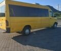 Желтый Мерседес Sprinter, объемом двигателя 2.15 л и пробегом 450 тыс. км за 14000 $, фото 25 на Automoto.ua