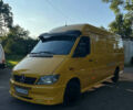 Желтый Мерседес Sprinter, объемом двигателя 2.2 л и пробегом 399 тыс. км за 7800 $, фото 11 на Automoto.ua