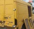 Желтый Мерседес Sprinter, объемом двигателя 2.15 л и пробегом 600 тыс. км за 4200 $, фото 9 на Automoto.ua