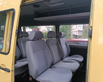 Жовтий Мерседес Sprinter, об'ємом двигуна 0 л та пробігом 530 тис. км за 8700 $, фото 6 на Automoto.ua