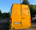 Желтый Мерседес Sprinter, объемом двигателя 2.2 л и пробегом 399 тыс. км за 7800 $, фото 7 на Automoto.ua