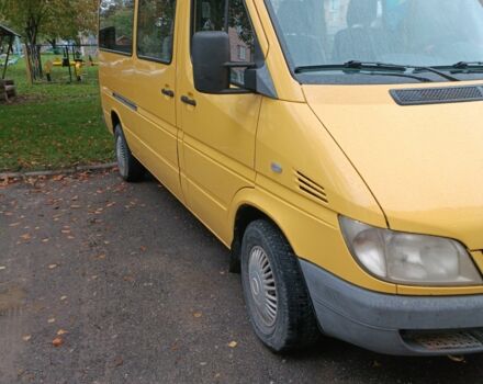 Жовтий Мерседес Sprinter, об'ємом двигуна 0 л та пробігом 530 тис. км за 8700 $, фото 2 на Automoto.ua