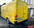 Желтый Мерседес Sprinter, объемом двигателя 2.2 л и пробегом 297 тыс. км за 8450 $, фото 2 на Automoto.ua