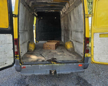 Жовтий Мерседес Sprinter, об'ємом двигуна 2.2 л та пробігом 488 тис. км за 8000 $, фото 11 на Automoto.ua