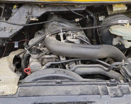 Жовтий Мерседес Sprinter, об'ємом двигуна 2.2 л та пробігом 238 тис. км за 15090 $, фото 17 на Automoto.ua