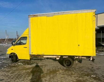 Жовтий Мерседес Sprinter, об'ємом двигуна 2.2 л та пробігом 700 тис. км за 9700 $, фото 5 на Automoto.ua