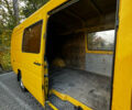 Желтый Мерседес Sprinter, объемом двигателя 2.15 л и пробегом 500 тыс. км за 9500 $, фото 8 на Automoto.ua