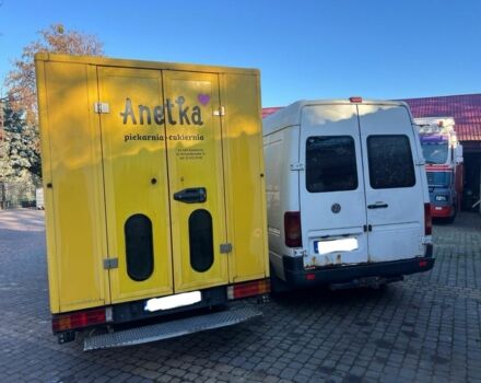 Желтый Мерседес Sprinter, объемом двигателя 0 л и пробегом 300 тыс. км за 3100 $, фото 7 на Automoto.ua