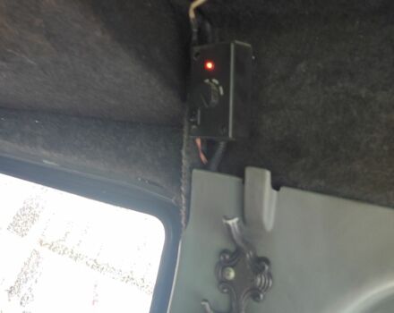 Желтый Мерседес Sprinter, объемом двигателя 2.1 л и пробегом 464 тыс. км за 7500 $, фото 17 на Automoto.ua