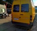 Желтый Мерседес Sprinter, объемом двигателя 2.1 л и пробегом 440 тыс. км за 6000 $, фото 1 на Automoto.ua