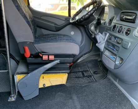 Желтый Мерседес Sprinter, объемом двигателя 2.2 л и пробегом 500 тыс. км за 8000 $, фото 5 на Automoto.ua