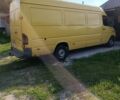 Желтый Мерседес Sprinter, объемом двигателя 2.15 л и пробегом 338 тыс. км за 7500 $, фото 6 на Automoto.ua