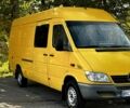 Желтый Мерседес Sprinter, объемом двигателя 2.1 л и пробегом 500 тыс. км за 9500 $, фото 10 на Automoto.ua