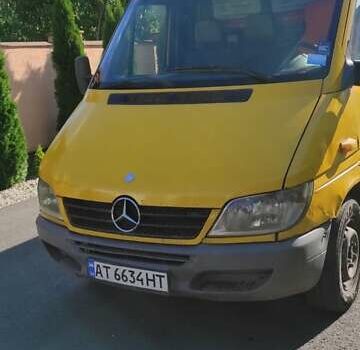 Жовтий Мерседес Sprinter, об'ємом двигуна 2.15 л та пробігом 385 тис. км за 9500 $, фото 3 на Automoto.ua