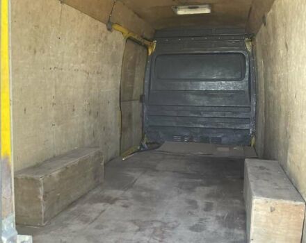 Желтый Мерседес Sprinter, объемом двигателя 2.15 л и пробегом 200 тыс. км за 8800 $, фото 8 на Automoto.ua
