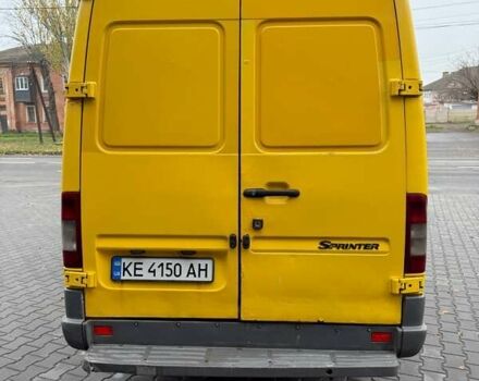 Жовтий Мерседес Sprinter, об'ємом двигуна 2.2 л та пробігом 540 тис. км за 8300 $, фото 4 на Automoto.ua