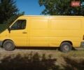 Желтый Мерседес Sprinter, объемом двигателя 2.5 л и пробегом 537 тыс. км за 5800 $, фото 1 на Automoto.ua