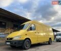 Желтый Мерседес Sprinter, объемом двигателя 2.15 л и пробегом 400 тыс. км за 8200 $, фото 1 на Automoto.ua