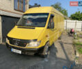 Желтый Мерседес Sprinter, объемом двигателя 2.2 л и пробегом 297 тыс. км за 7600 $, фото 1 на Automoto.ua