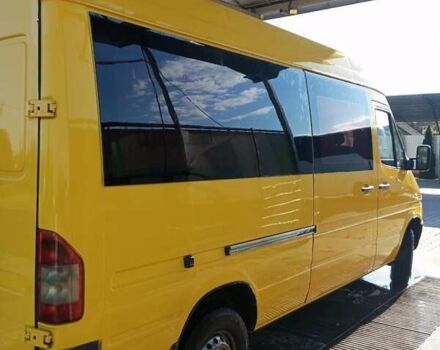 Жовтий Мерседес Sprinter, об'ємом двигуна 0 л та пробігом 565 тис. км за 8800 $, фото 5 на Automoto.ua