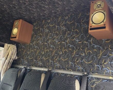 Жовтий Мерседес Sprinter, об'ємом двигуна 2.2 л та пробігом 238 тис. км за 15090 $, фото 8 на Automoto.ua