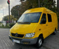 Желтый Мерседес Sprinter, объемом двигателя 2.15 л и пробегом 500 тыс. км за 9500 $, фото 1 на Automoto.ua