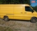 Желтый Мерседес Sprinter, объемом двигателя 2.5 л и пробегом 537 тыс. км за 5800 $, фото 2 на Automoto.ua