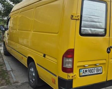 Жовтий Мерседес Sprinter, об'ємом двигуна 2.1 л та пробігом 550 тис. км за 6750 $, фото 3 на Automoto.ua