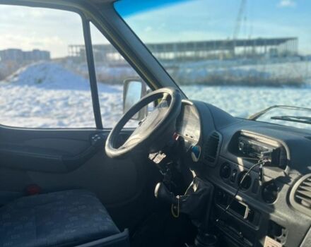 Жовтий Мерседес Sprinter, об'ємом двигуна 2.2 л та пробігом 700 тис. км за 9700 $, фото 6 на Automoto.ua