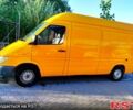 Желтый Мерседес Sprinter, объемом двигателя 2.1 л и пробегом 440 тыс. км за 6000 $, фото 1 на Automoto.ua