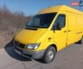 Желтый Мерседес Sprinter, объемом двигателя 2.15 л и пробегом 375 тыс. км за 6100 $, фото 7 на Automoto.ua