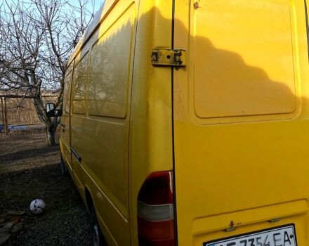 Жовтий Мерседес Sprinter, об'ємом двигуна 2.1 л та пробігом 316 тис. км за 6200 $, фото 11 на Automoto.ua