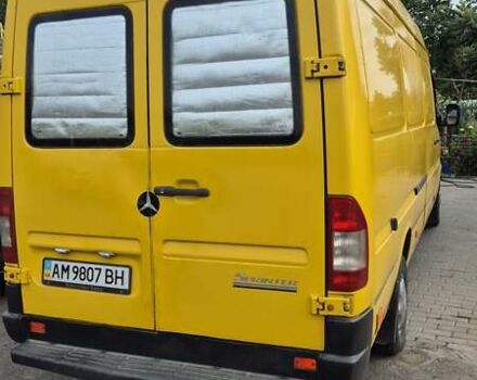 Жовтий Мерседес Sprinter, об'ємом двигуна 2.1 л та пробігом 550 тис. км за 6750 $, фото 2 на Automoto.ua