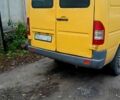 Желтый Мерседес Sprinter, объемом двигателя 2.1 л и пробегом 544 тыс. км за 5800 $, фото 3 на Automoto.ua