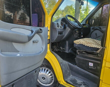 Жовтий Мерседес Sprinter, об'ємом двигуна 2.2 л та пробігом 488 тис. км за 8000 $, фото 6 на Automoto.ua