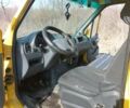 Желтый Мерседес Sprinter, объемом двигателя 2.15 л и пробегом 375 тыс. км за 6500 $, фото 10 на Automoto.ua