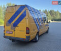 Желтый Мерседес Sprinter, объемом двигателя 2.7 л и пробегом 400 тыс. км за 18200 $, фото 7 на Automoto.ua