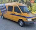 Желтый Мерседес Sprinter, объемом двигателя 2.7 л и пробегом 400 тыс. км за 18200 $, фото 13 на Automoto.ua