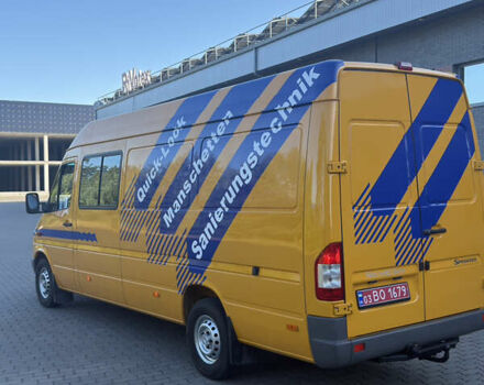 Желтый Мерседес Sprinter, объемом двигателя 2.7 л и пробегом 400 тыс. км за 18200 $, фото 39 на Automoto.ua