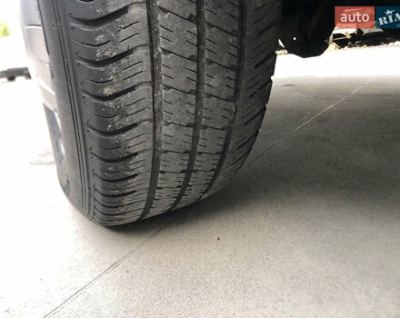 Желтый Мерседес Sprinter, объемом двигателя 2.2 л и пробегом 335 тыс. км за 12300 $, фото 29 на Automoto.ua