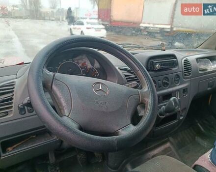 Жовтий Мерседес Sprinter, об'ємом двигуна 2.15 л та пробігом 318 тис. км за 7800 $, фото 6 на Automoto.ua