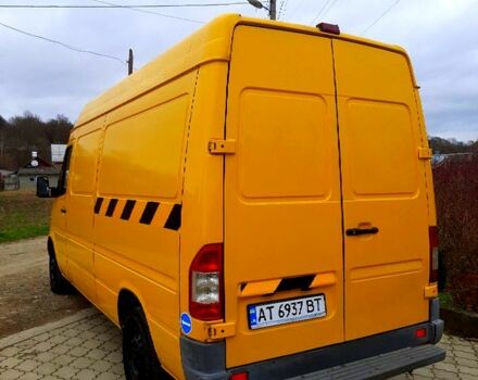 Жовтий Мерседес Sprinter, об'ємом двигуна 2.1 л та пробігом 432 тис. км за 6500 $, фото 4 на Automoto.ua