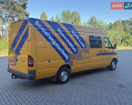 Желтый Мерседес Sprinter, объемом двигателя 2.7 л и пробегом 400 тыс. км за 18200 $, фото 8 на Automoto.ua