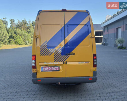 Желтый Мерседес Sprinter, объемом двигателя 2.7 л и пробегом 400 тыс. км за 18200 $, фото 6 на Automoto.ua