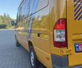 Желтый Мерседес Sprinter, объемом двигателя 2.7 л и пробегом 400 тыс. км за 18200 $, фото 37 на Automoto.ua