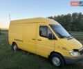 Желтый Мерседес Sprinter, объемом двигателя 2.15 л и пробегом 483 тыс. км за 9000 $, фото 9 на Automoto.ua