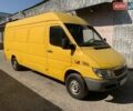 Желтый Мерседес Sprinter, объемом двигателя 2.15 л и пробегом 480 тыс. км за 7300 $, фото 1 на Automoto.ua