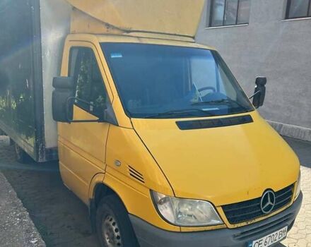 Желтый Мерседес Sprinter, объемом двигателя 2.15 л и пробегом 400 тыс. км за 7000 $, фото 1 на Automoto.ua