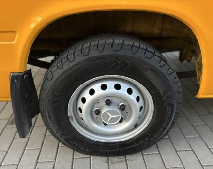 Мерседес Sprinter 2006 у Рівному на Automoto.ua Жовтий Мерседес Sprinter, об'ємом двигуна 2.1 л та пробігом 377 тис. км за 11350 $, фото 17 на Automoto.ua